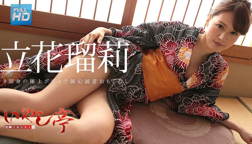 这个熟女颜值身材可以！下次找他们玩玩